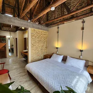 Homestay Quinta Seis Tres